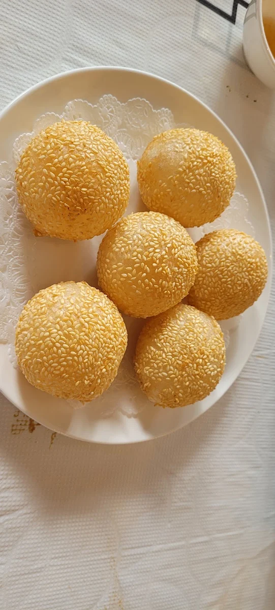 Sesame Seed & Lotus Paste Balls