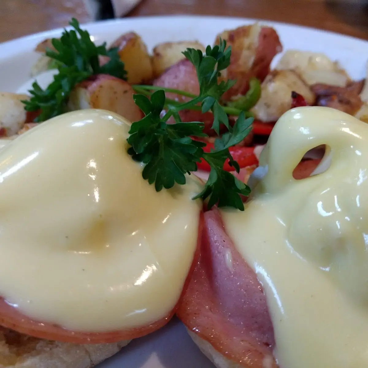 Classic Eggs Benedict
