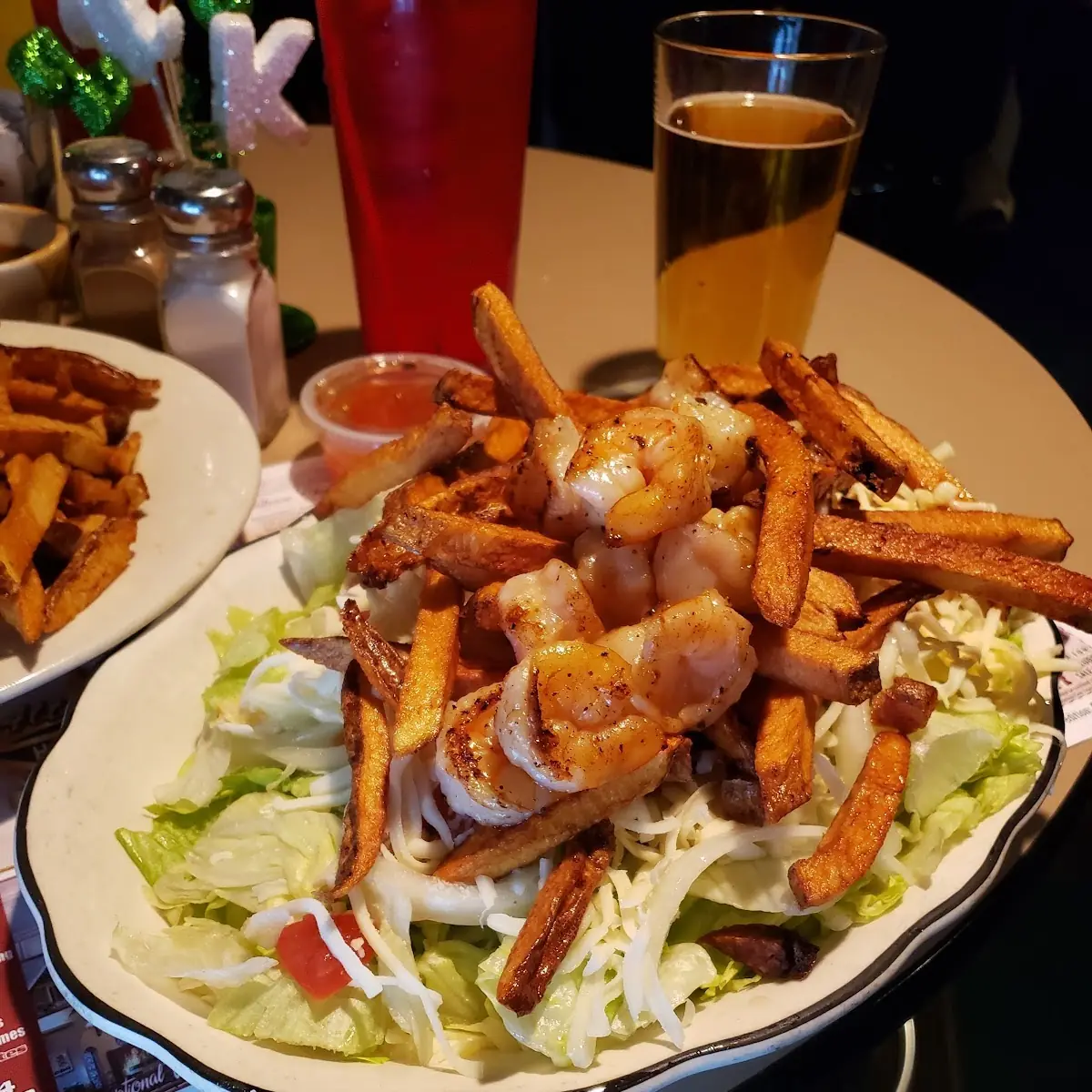 Large Grilled Shrimp Salad with Mozzarella