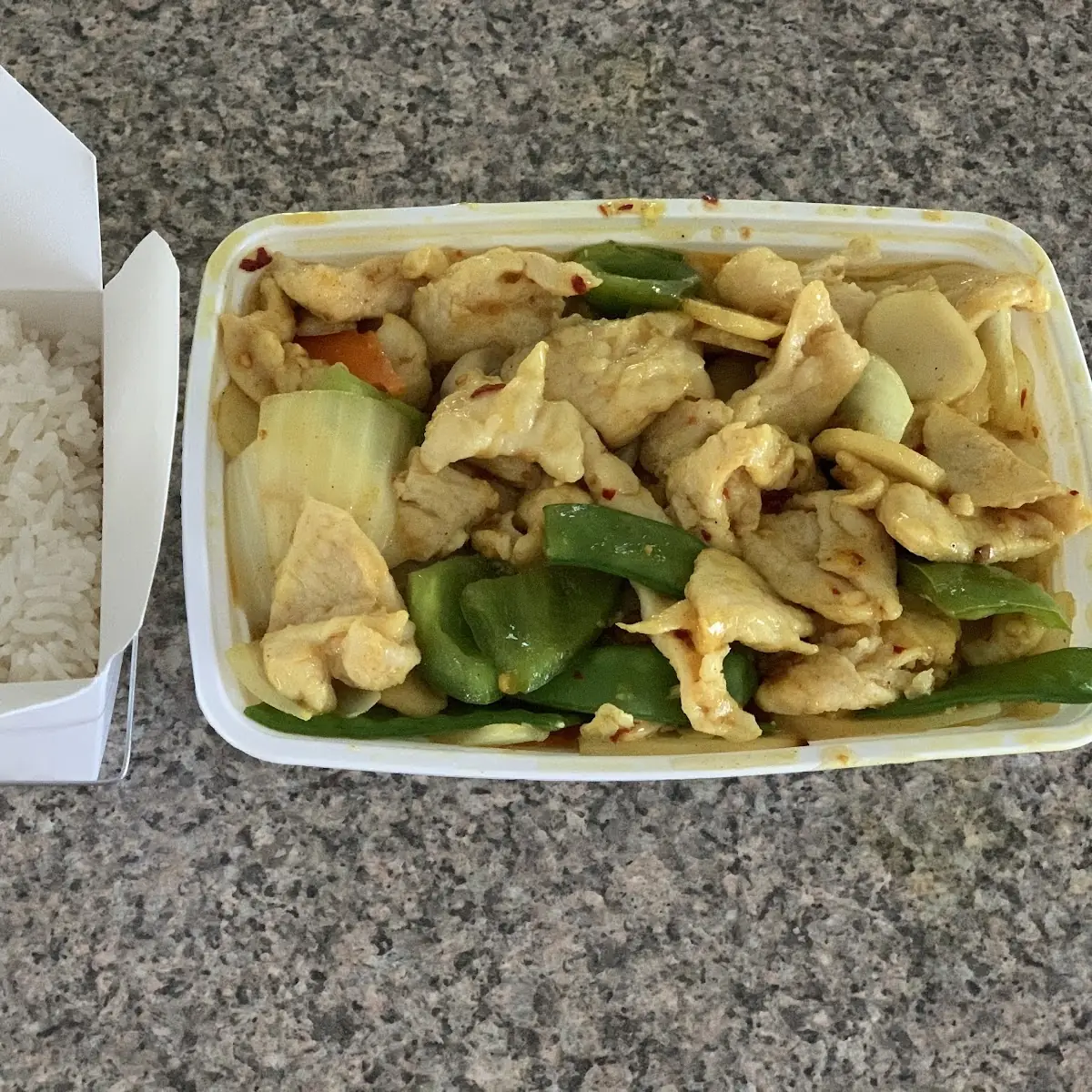 Curry Chicken & White Rice