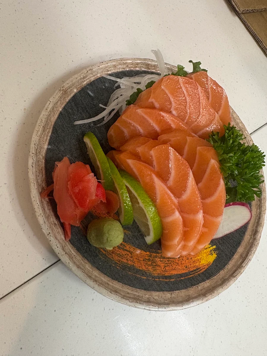 Salmon Sashimi, LR sushi