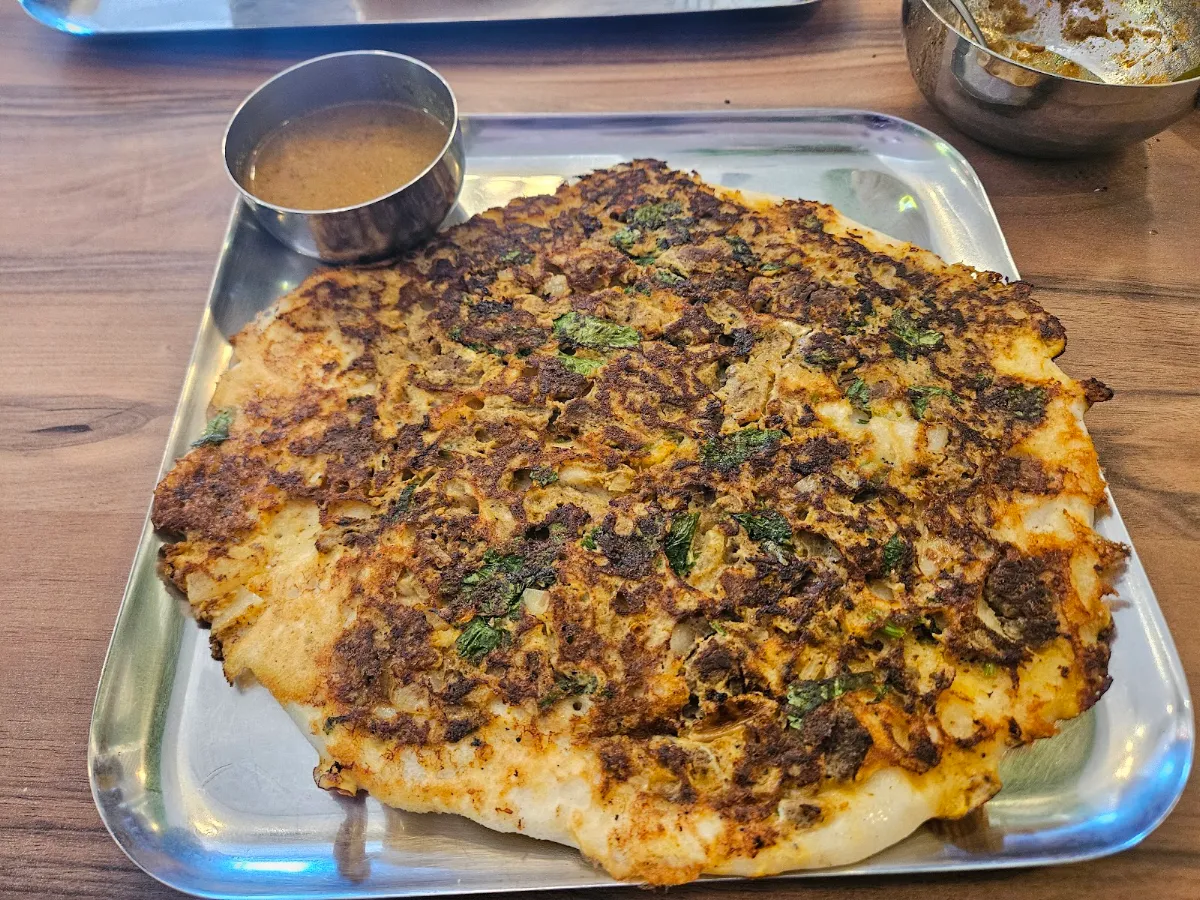 Mutton Omelette, Paandian Vilas