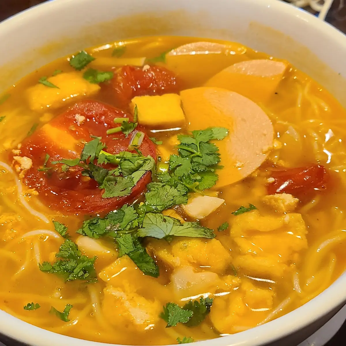 Bun Rieu