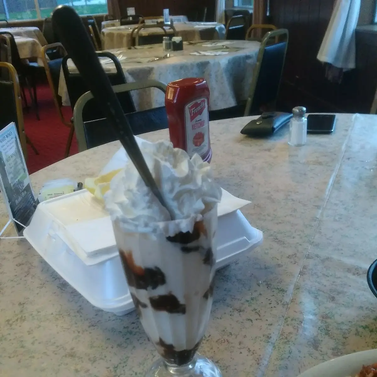 Hot Fudge Sundae