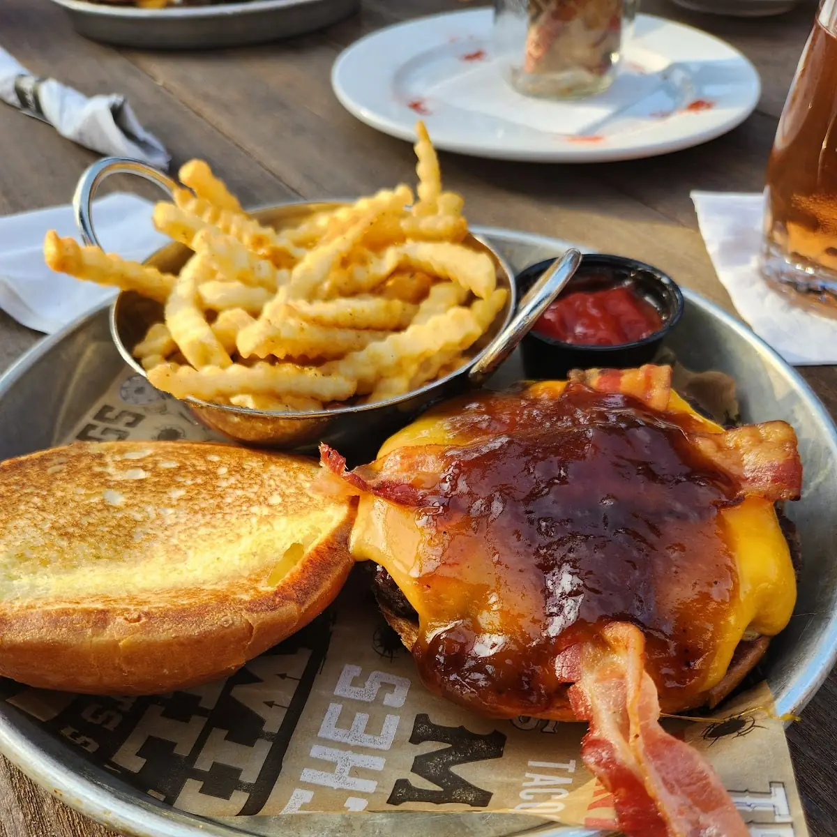 Bacon Cheeseburger