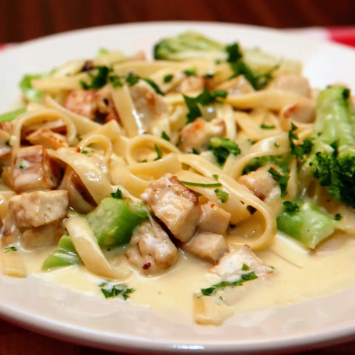 Fettuccine Alfredo
