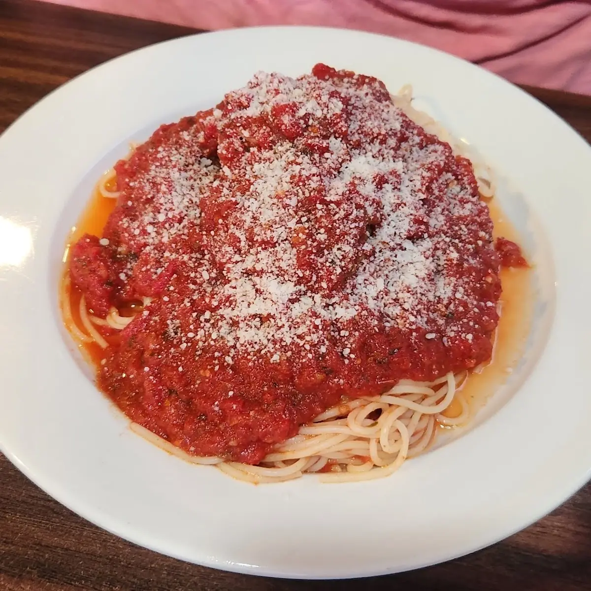 Spaghetti with Meatballs and Tomato Sauce