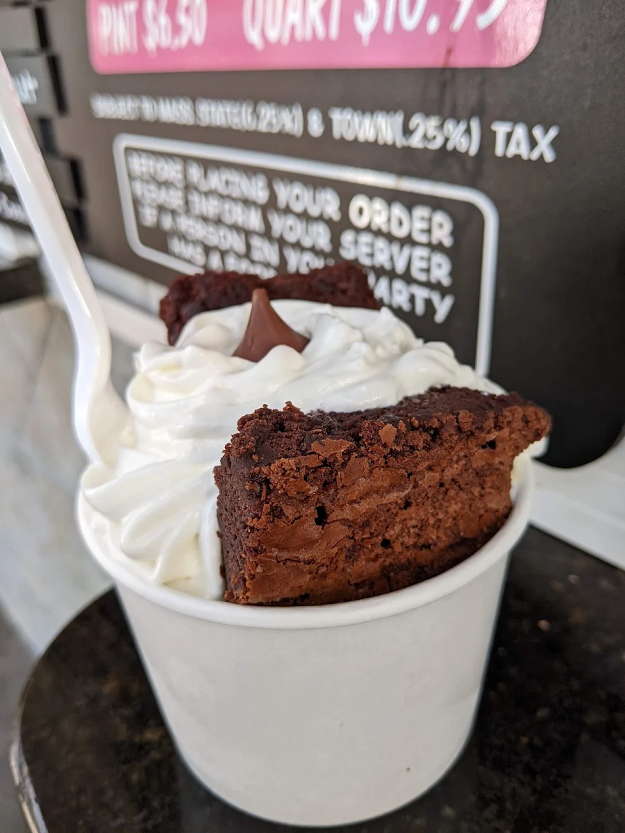 Brownie Sundae