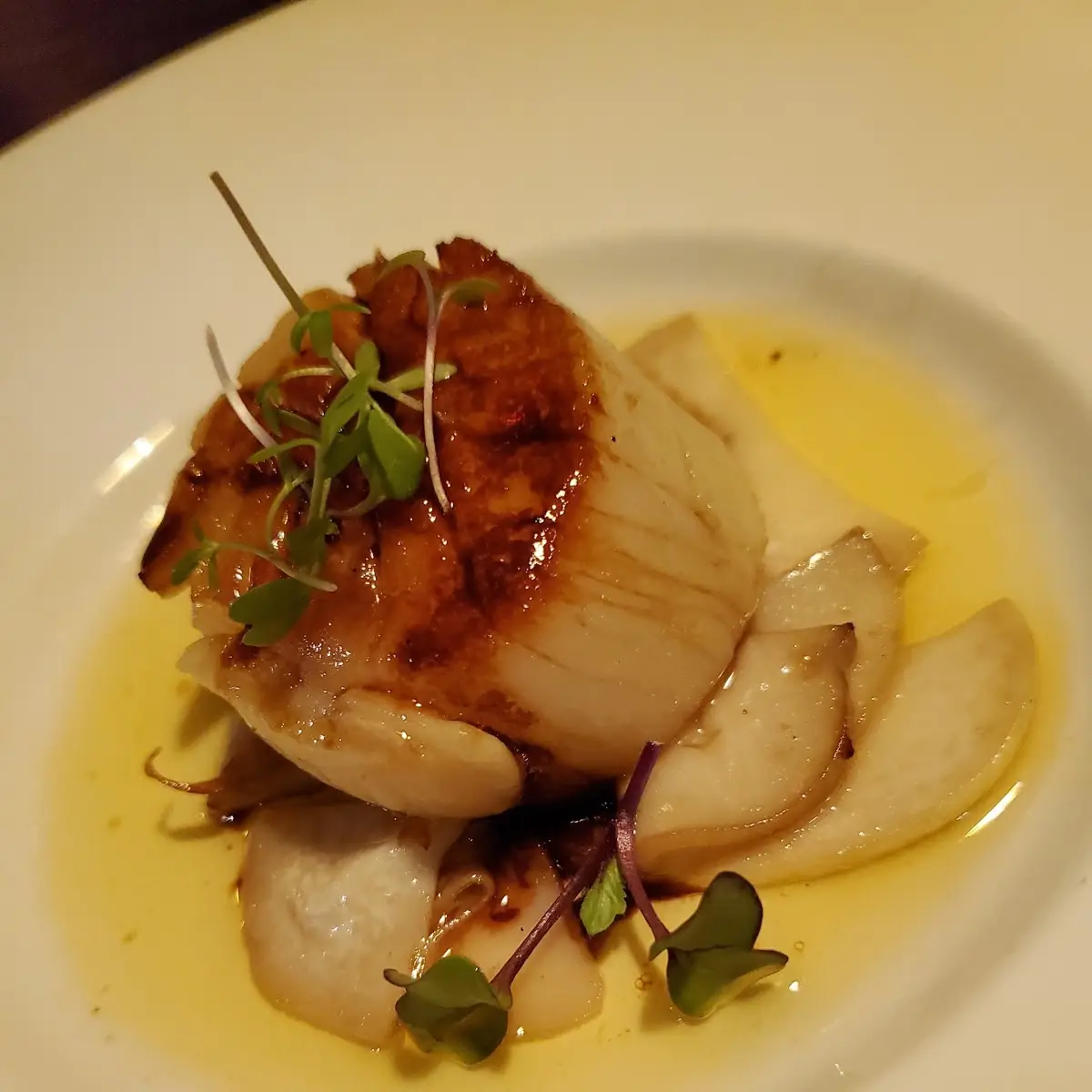 Seared Scallops with Oyster Mushrooms