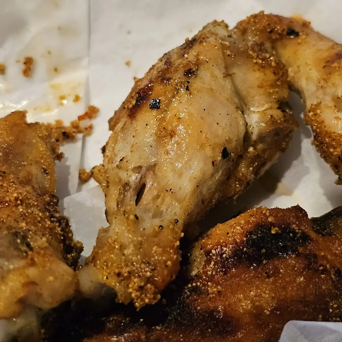 Cosmo's Famous Dry Rub Wings