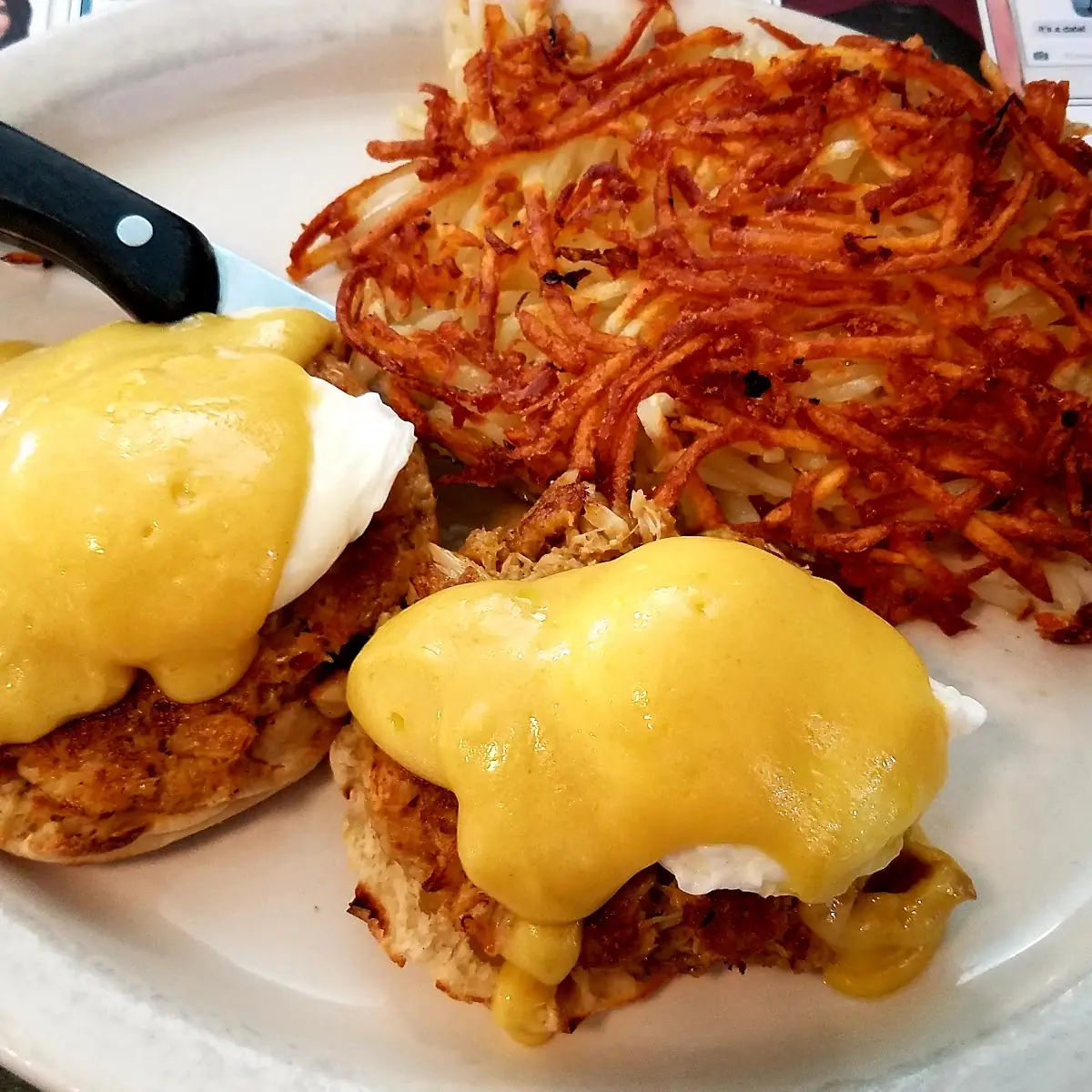 Crab Cake Benedict