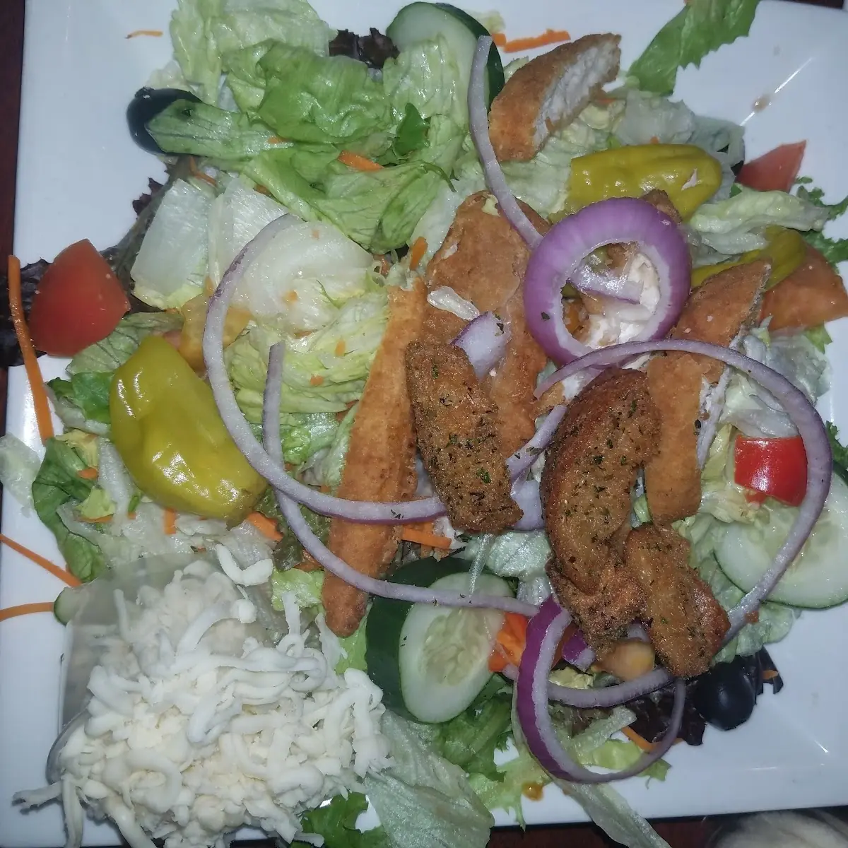 Crispy Chicken Salad with Cheese