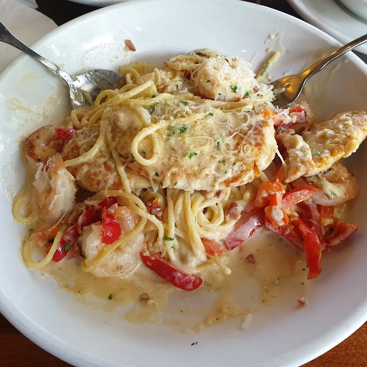Shrimp and Chicken Carbonara