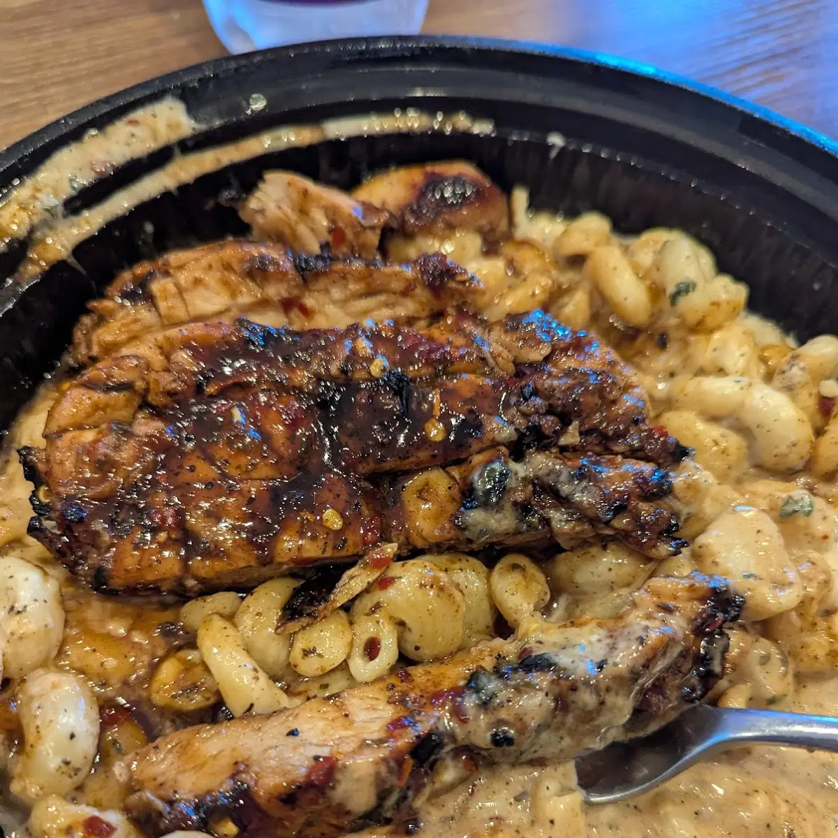 Jerk Chicken Mac & Cheese