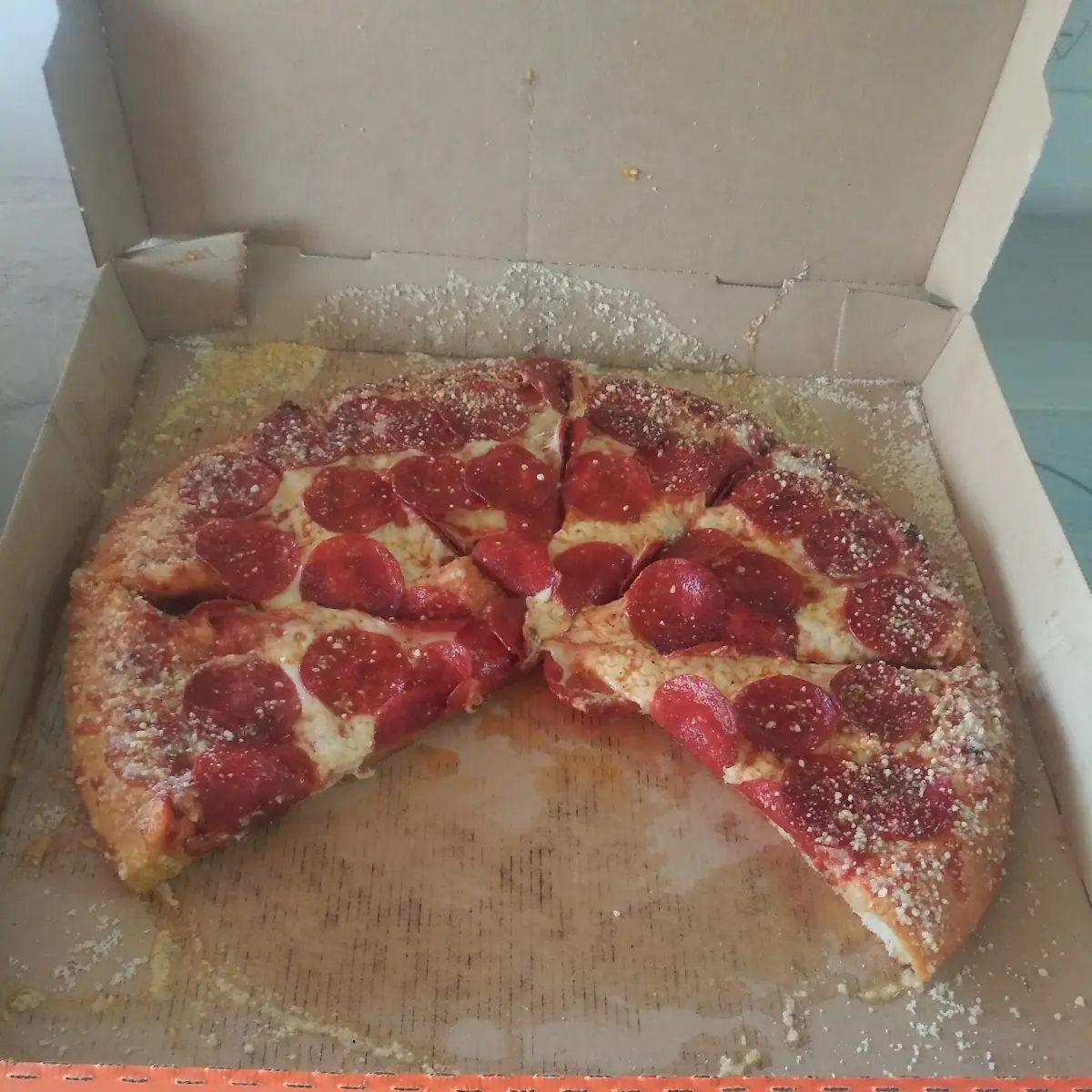 Pepperoni Pizza Garlic Parmesan Crust