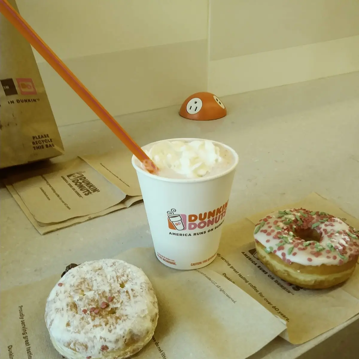 Donut and Cocoa