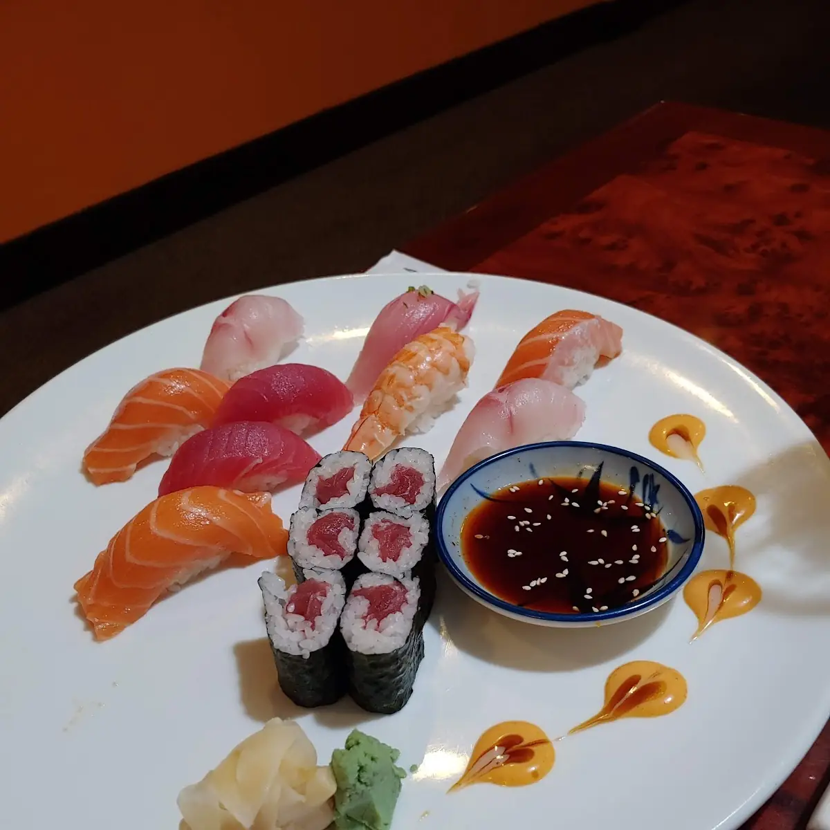 Sashimi Spring Roll