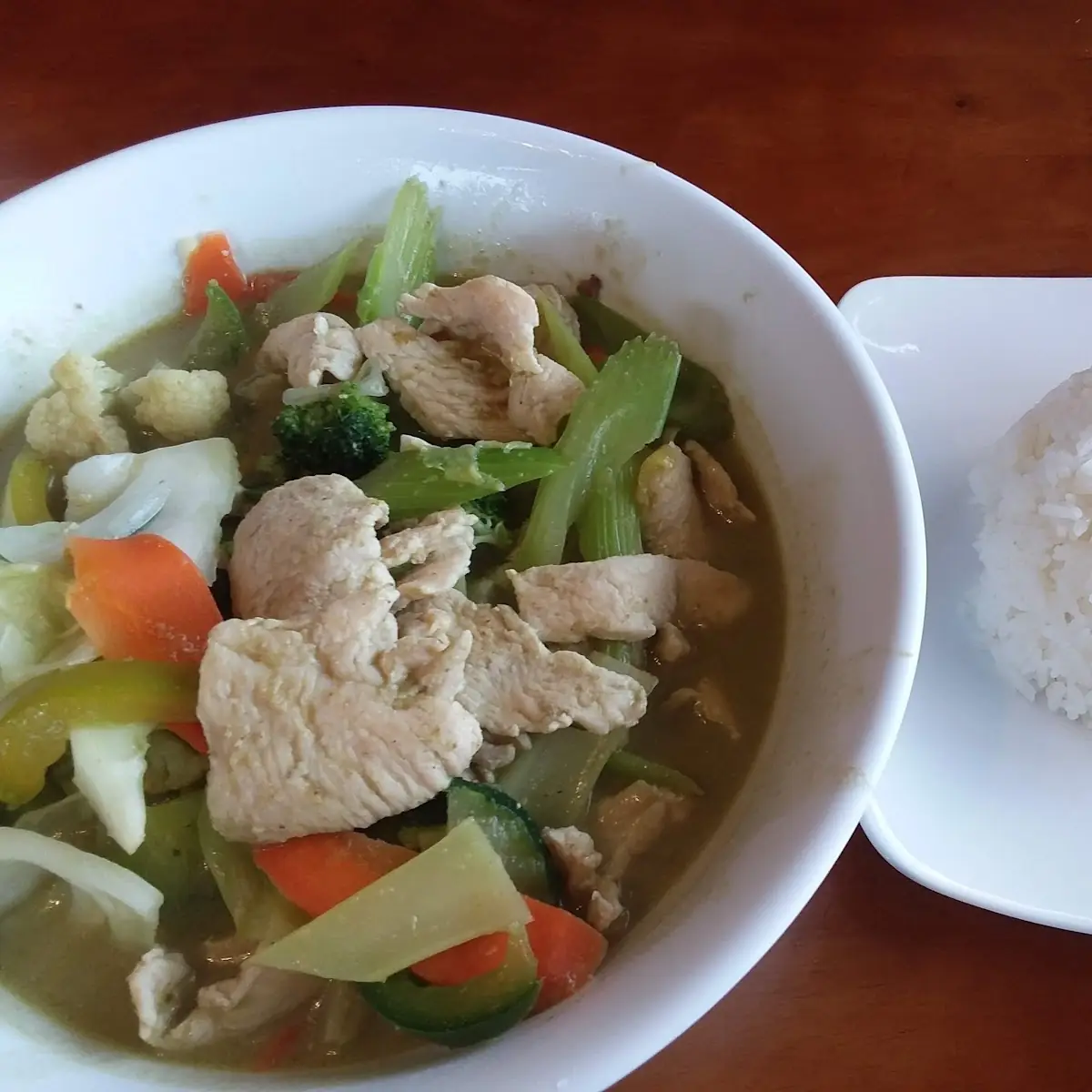 Red Chicken Curry with Rice