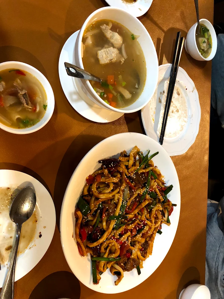 Handpulled Noodles, Kroran Uyghur Cuisine