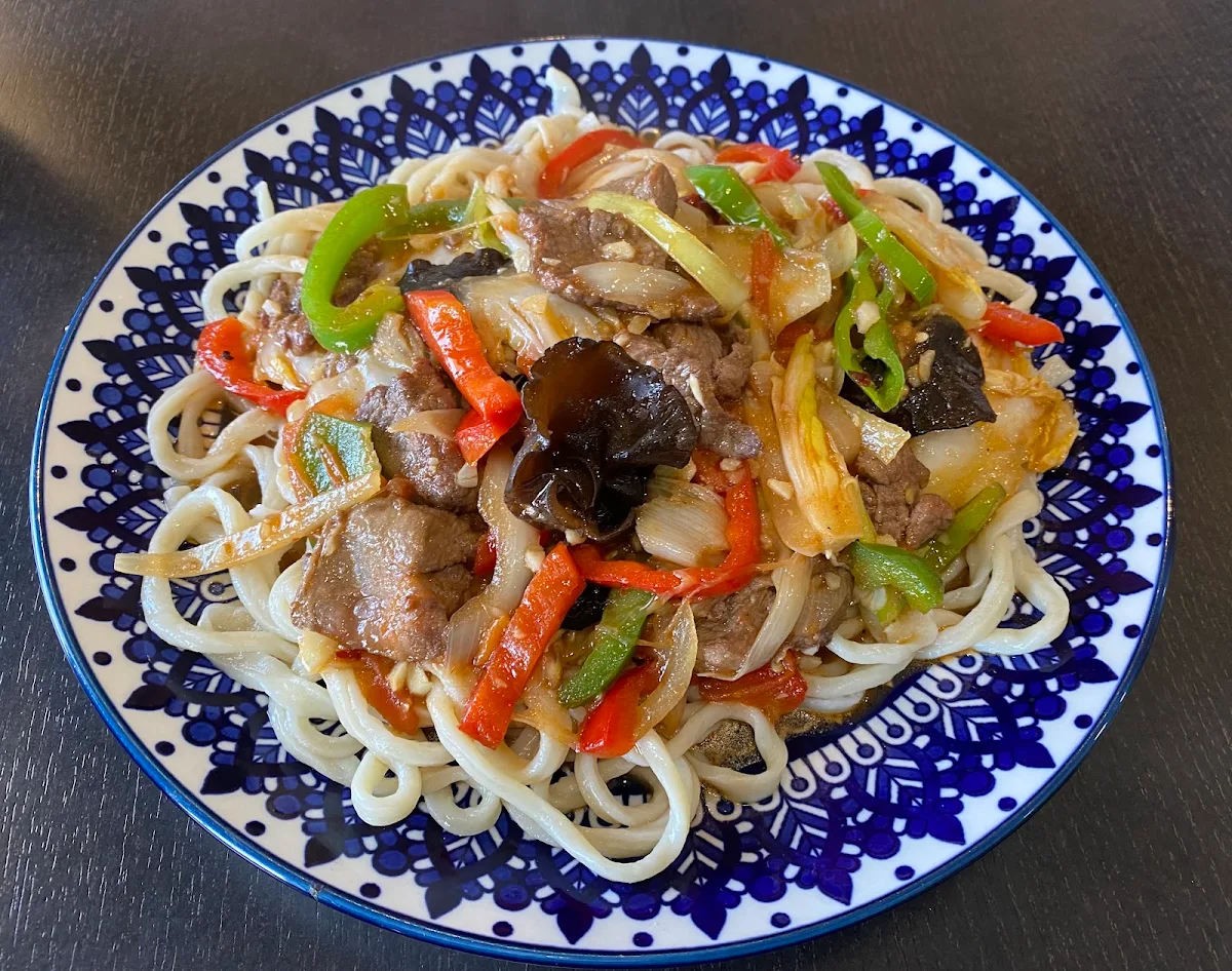 Lengmen, Kroran Uyghur Cuisine