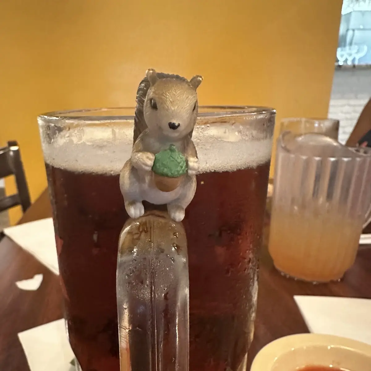Dos Equis Amber