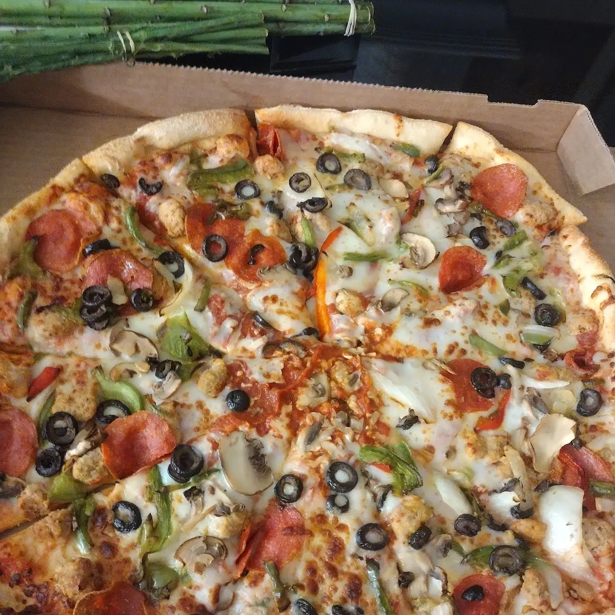 4 Item Pizza Hawaii