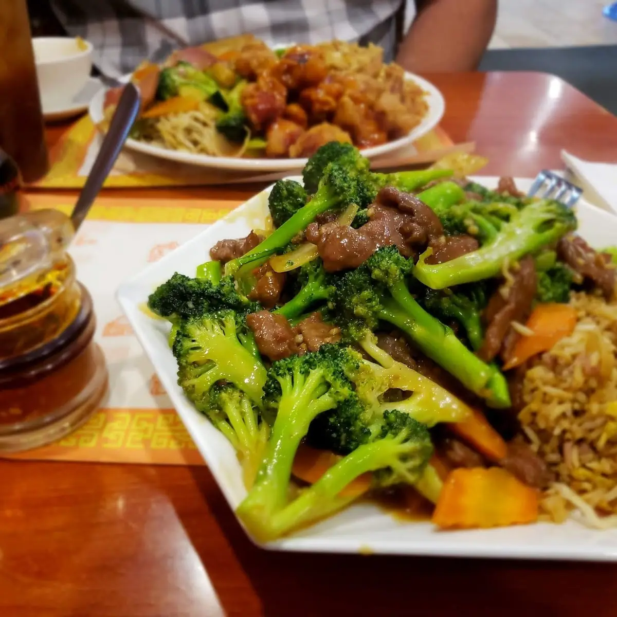 Broccoli Beef Fried Rice Noodle
