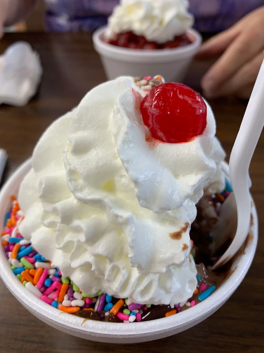 Black Cherry Sundaes