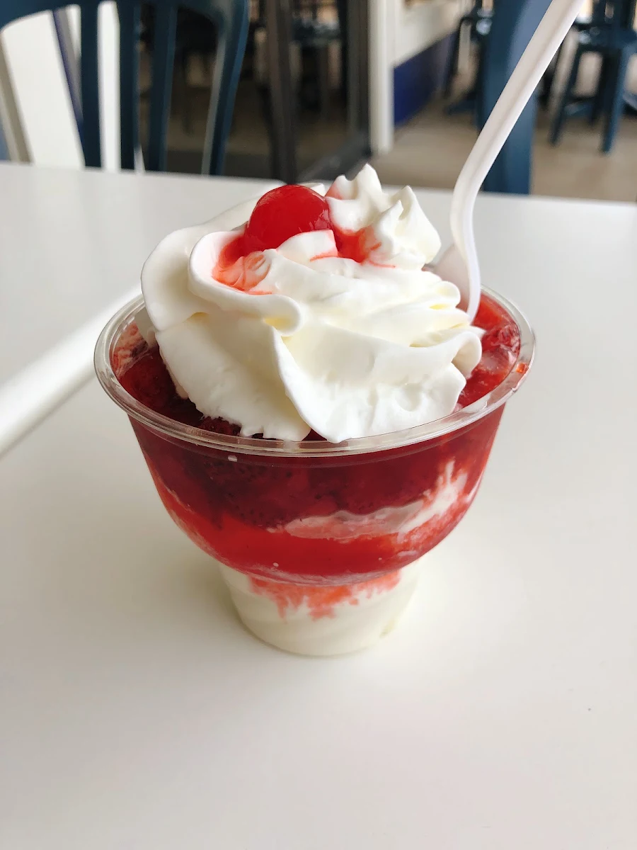 Strawberry Sundae