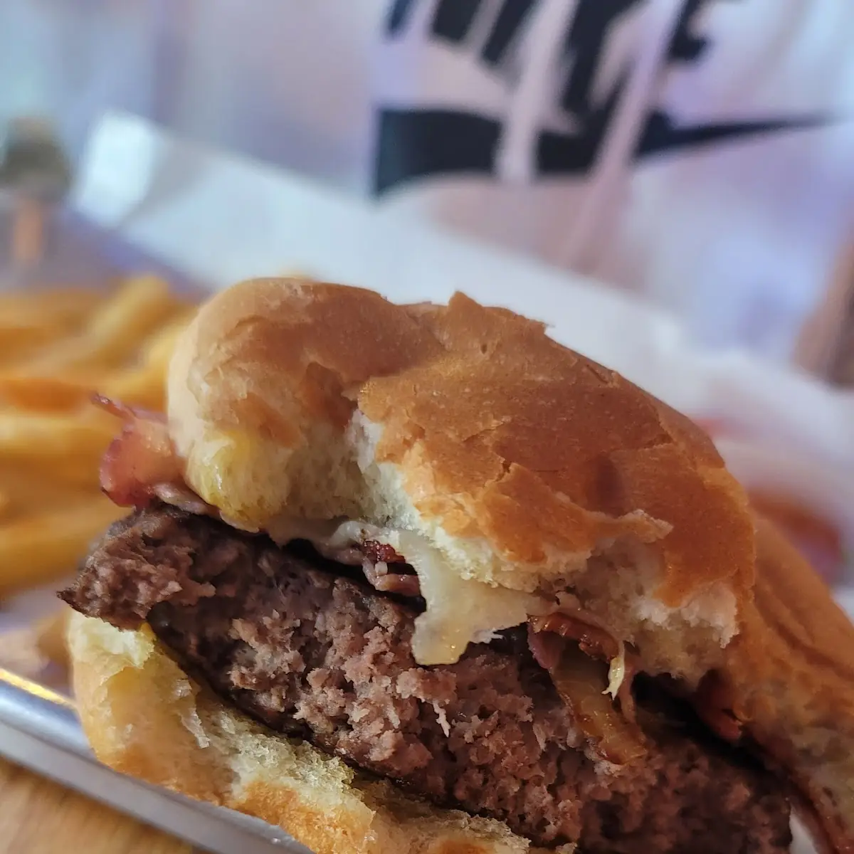 Medium Well HRI Burger