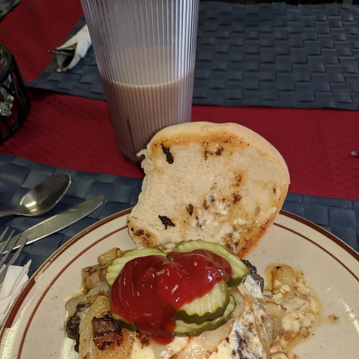 Cajun Bleu Cheese Burger