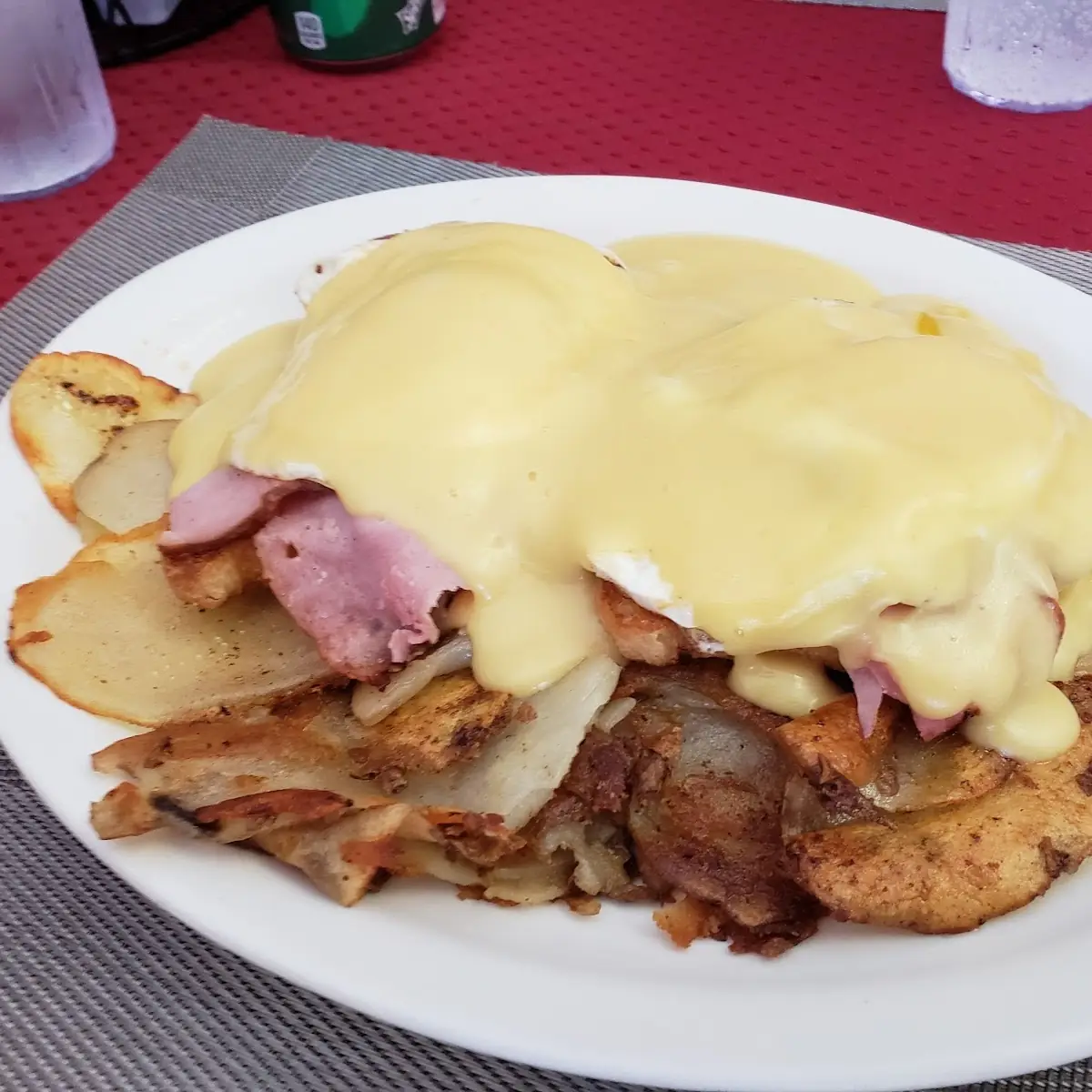 Eggs Benedict