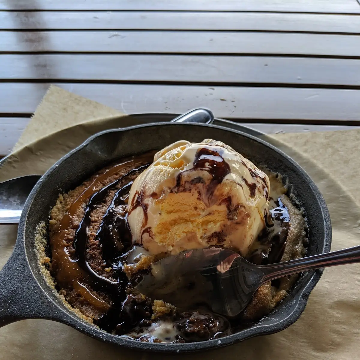 Salted Caramel Cookie Skillet