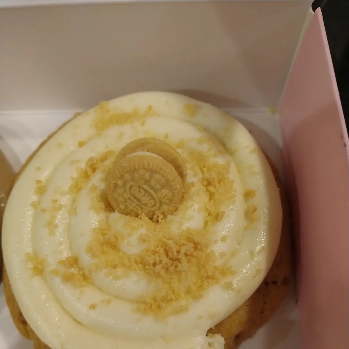 Vanilla Oreo Cookie