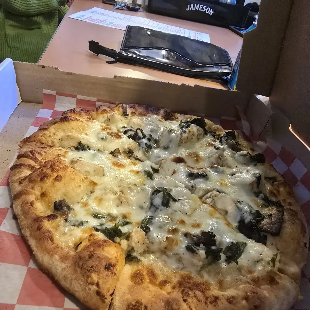 Chicken Alfredo Pizza