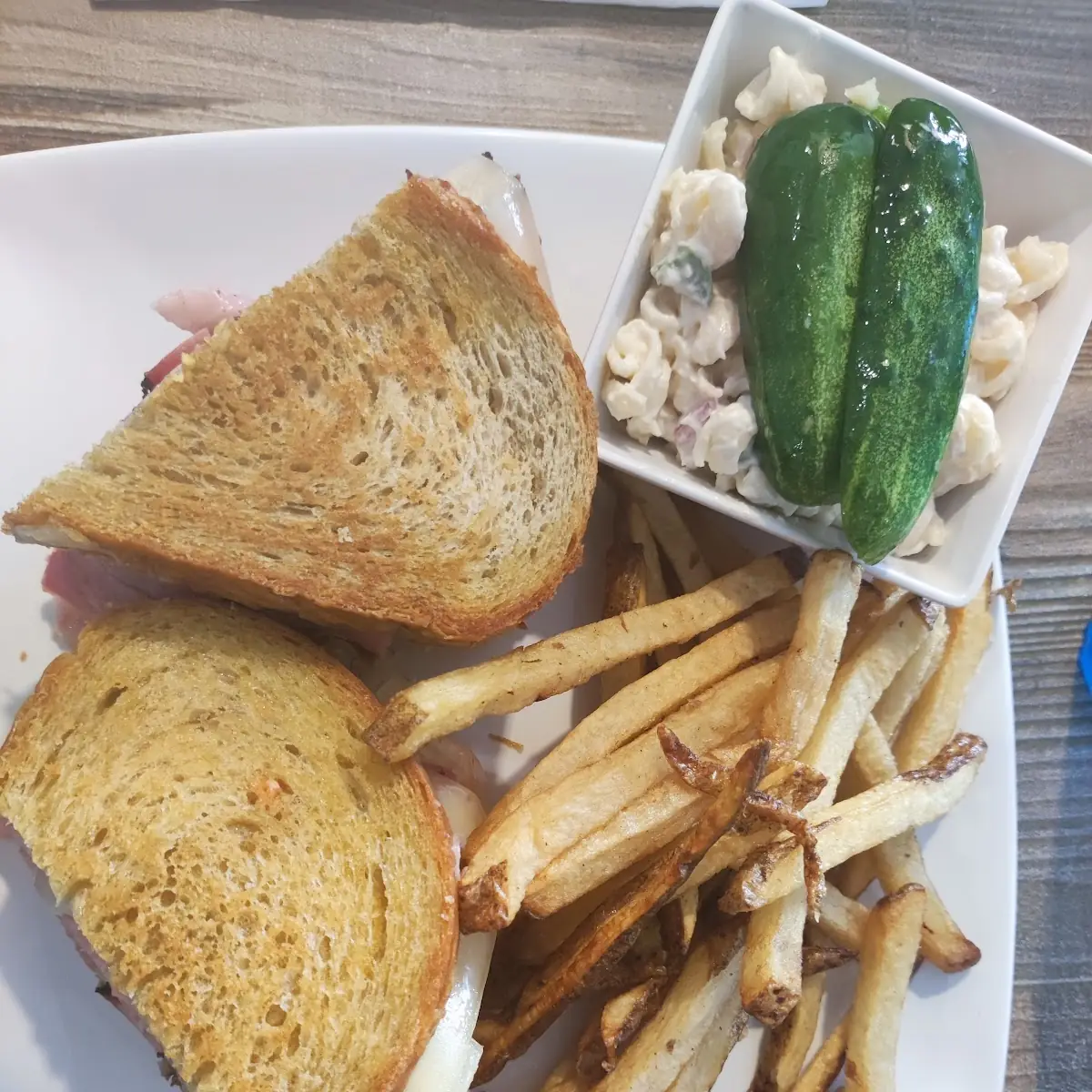 Pastrami Reuben