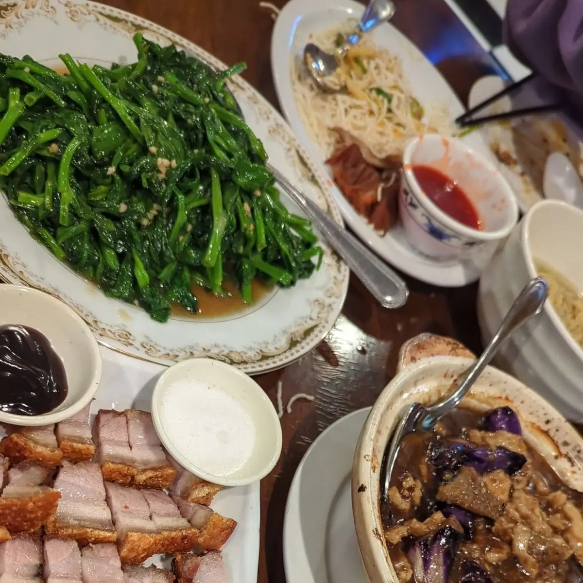 Roast Pork Belly & Curry Beef Brisket Hotpot