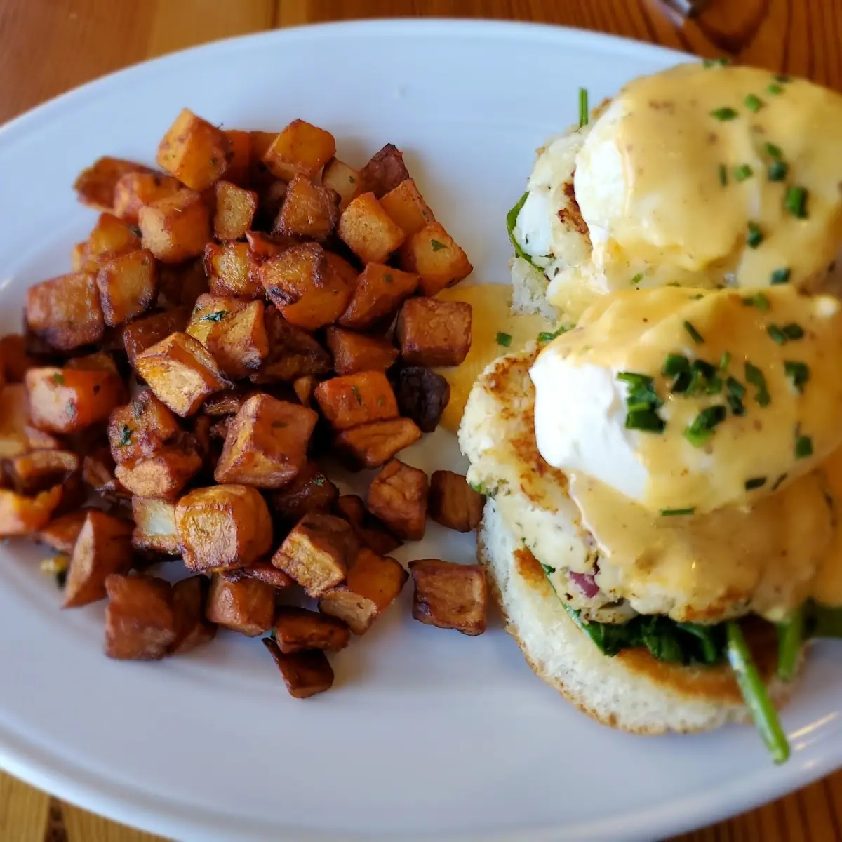 Smoked Salmon Eggs Benedict
