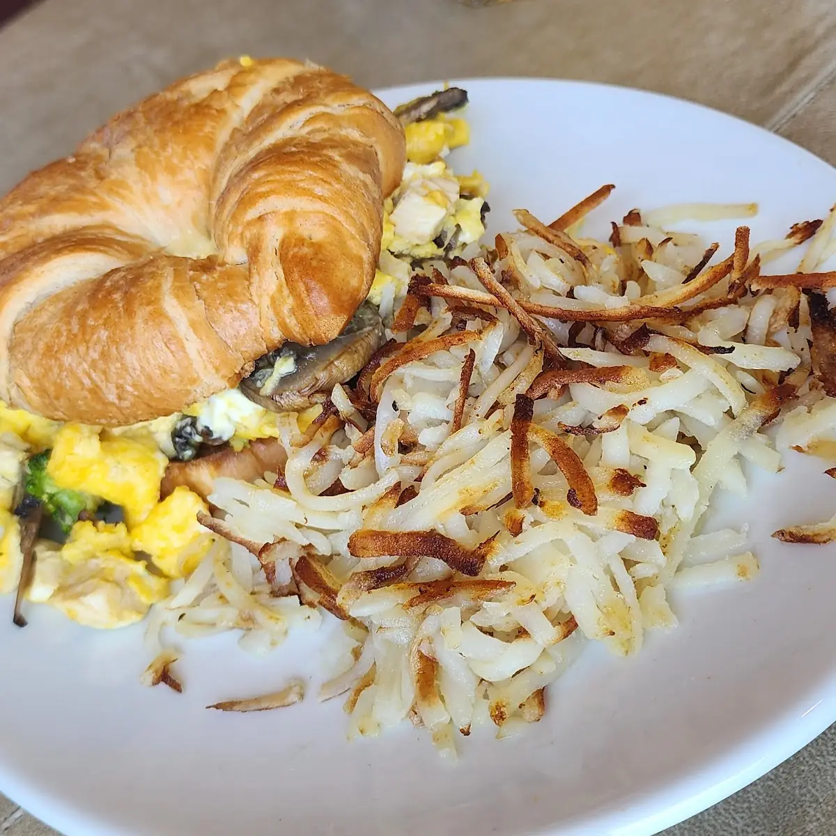 Benedicts Rich Uncle Breakfast Sandwich
