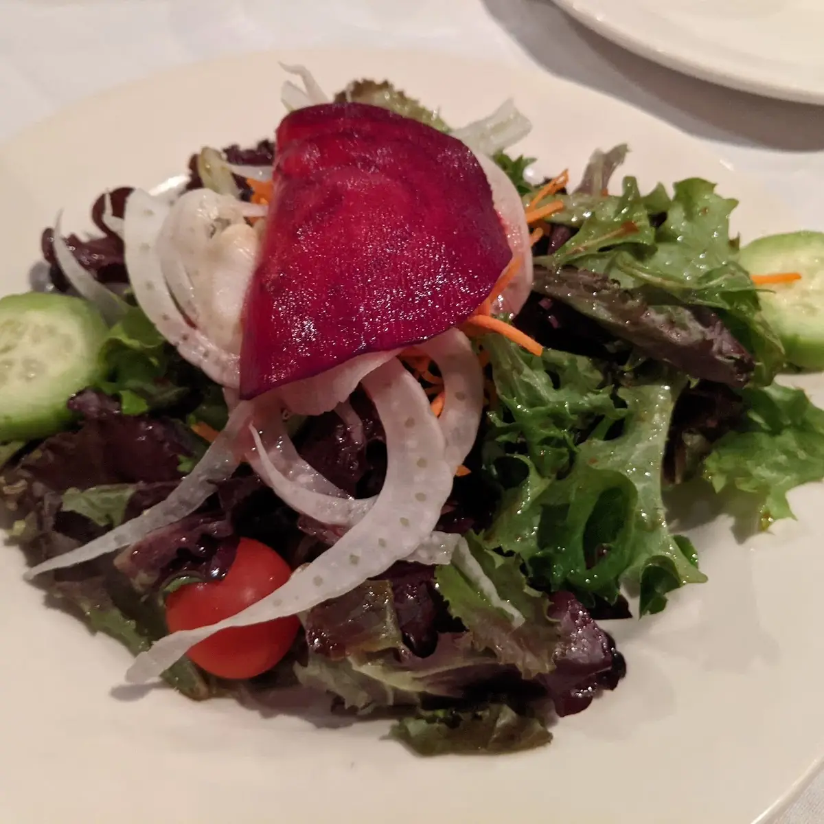 Mixed Greens Salad with Red Onion