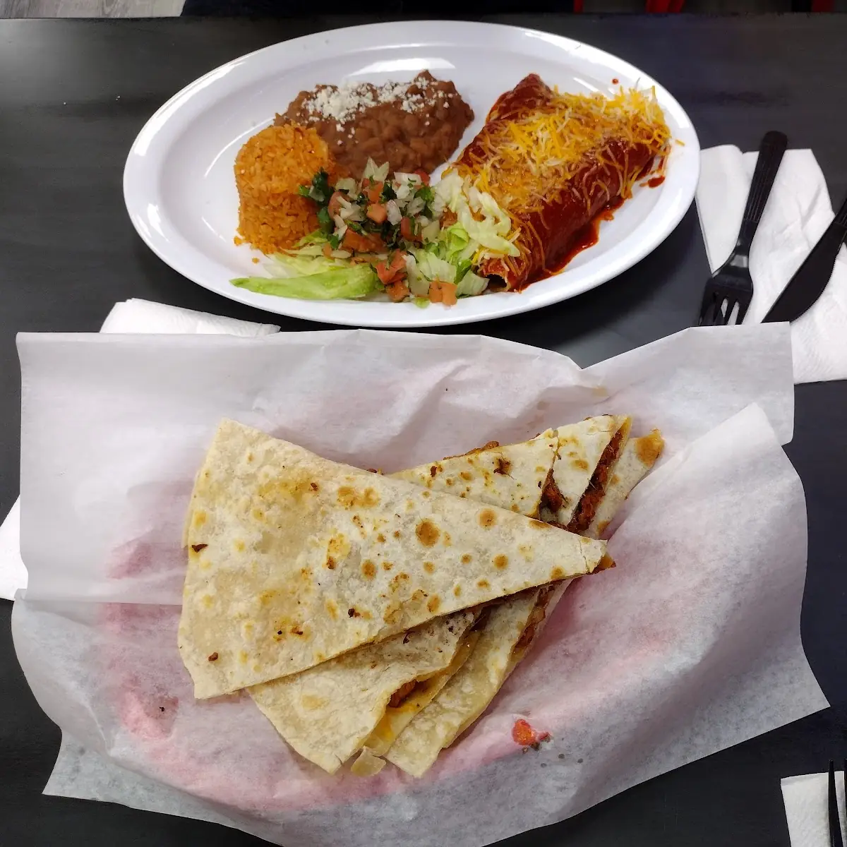 Asada Quesadilla and Enchilada Plate