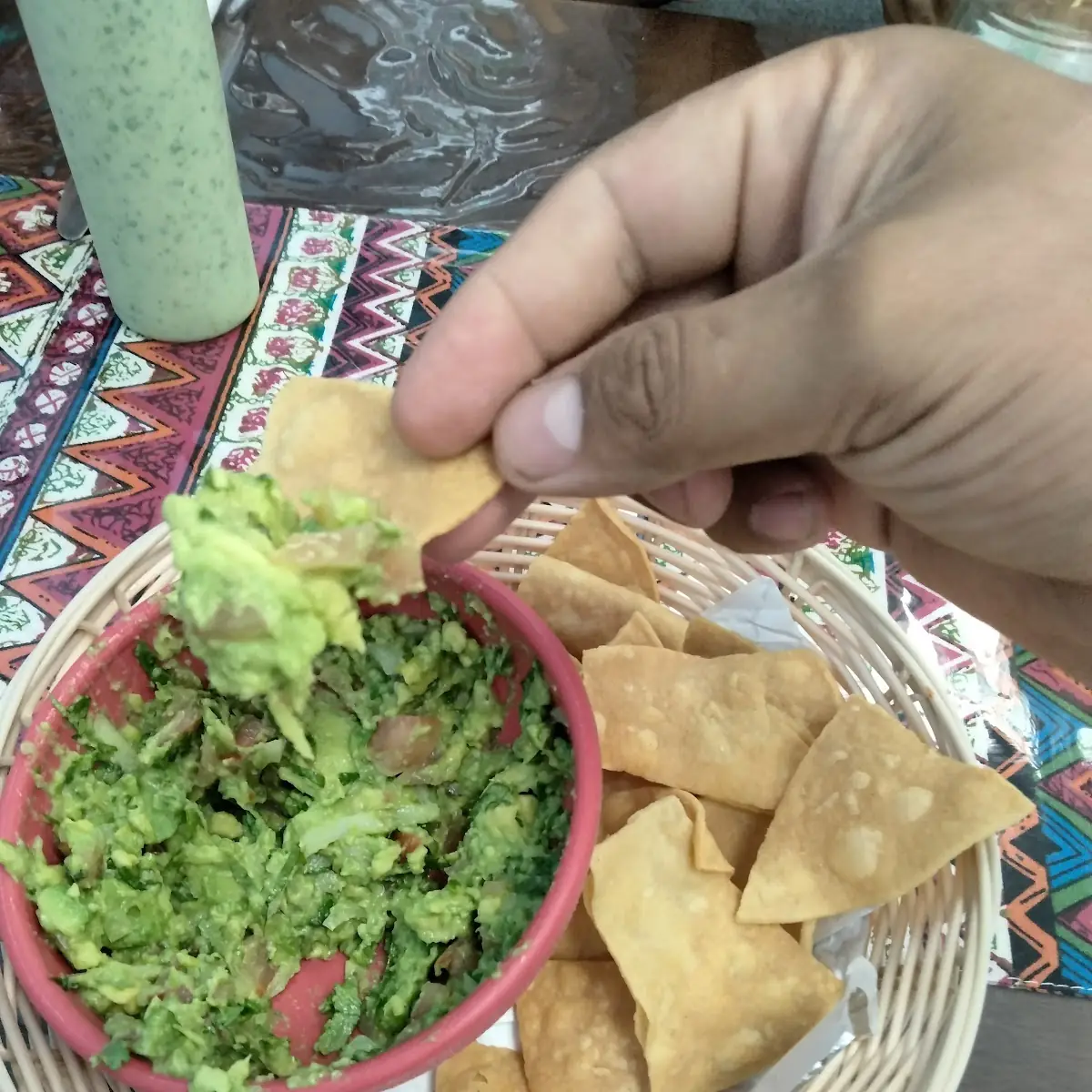 Guacamole & Chips
