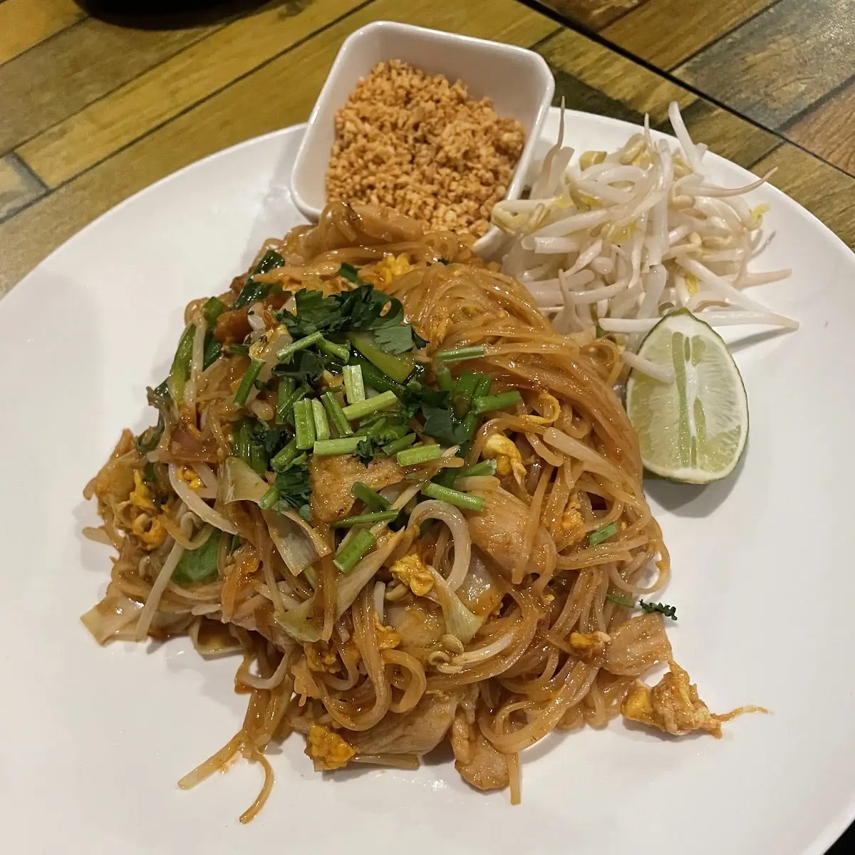 Chicken Pad Thai Noodle