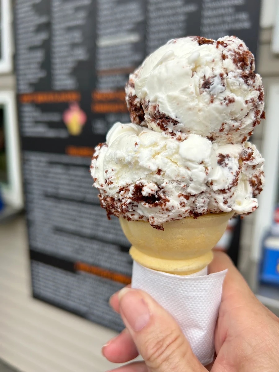 Whoopie Pie Ice Cream