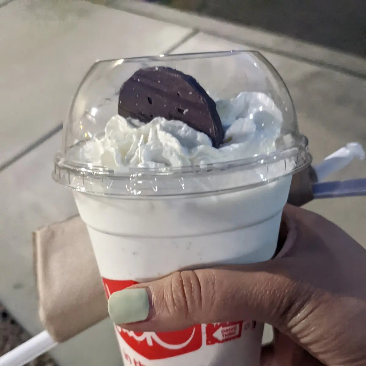 Large Oreo Shake