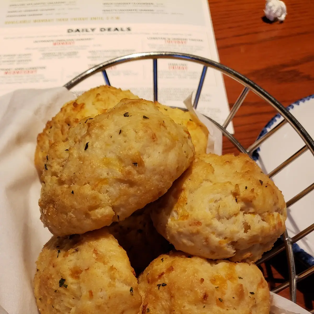 Cheddar Bay Biscuits