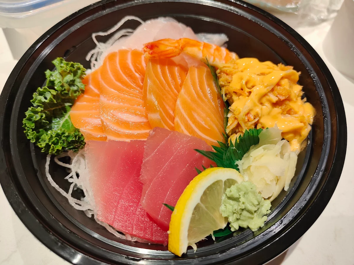 Chirashi Don, Aburiyaki Sushi