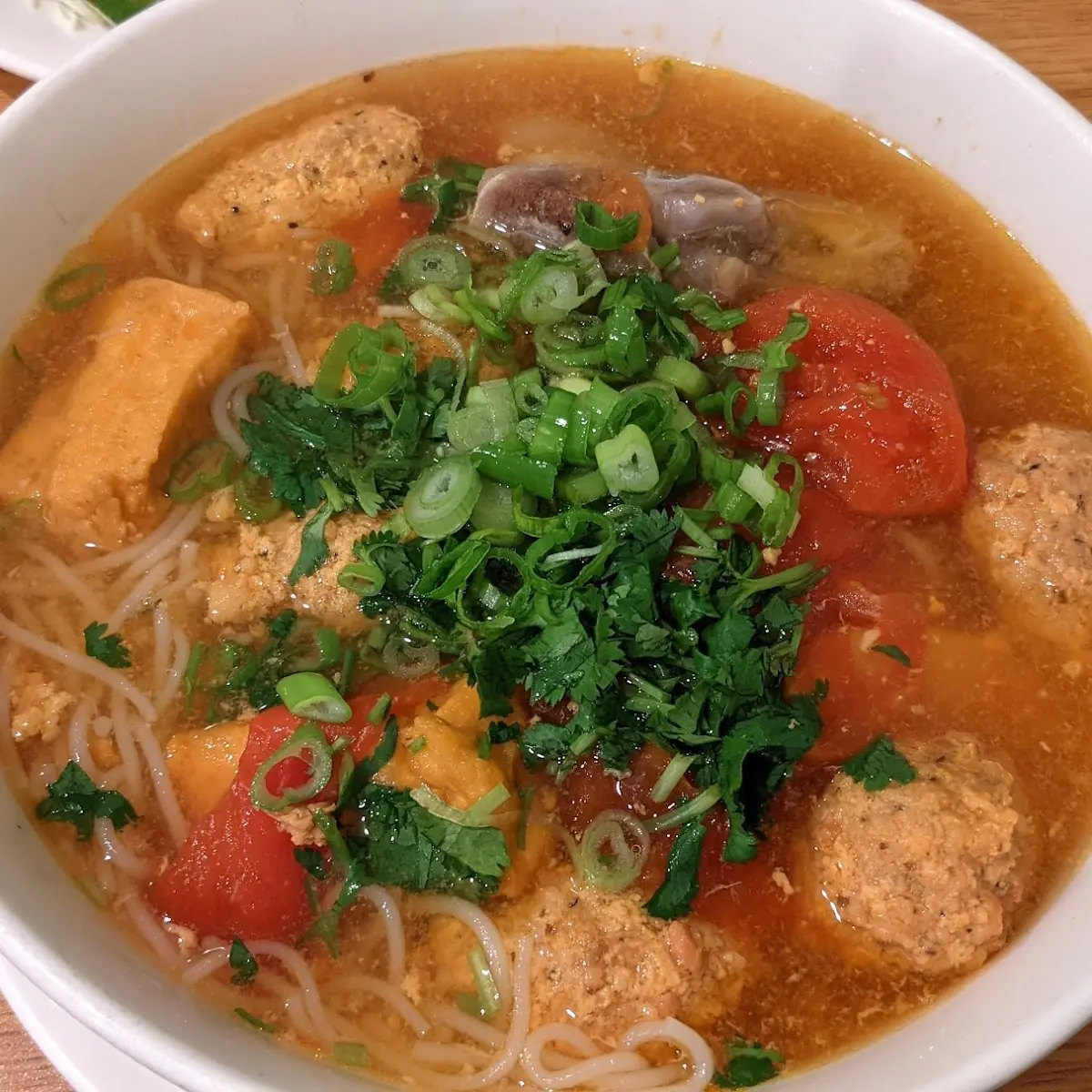 Bun Rieu