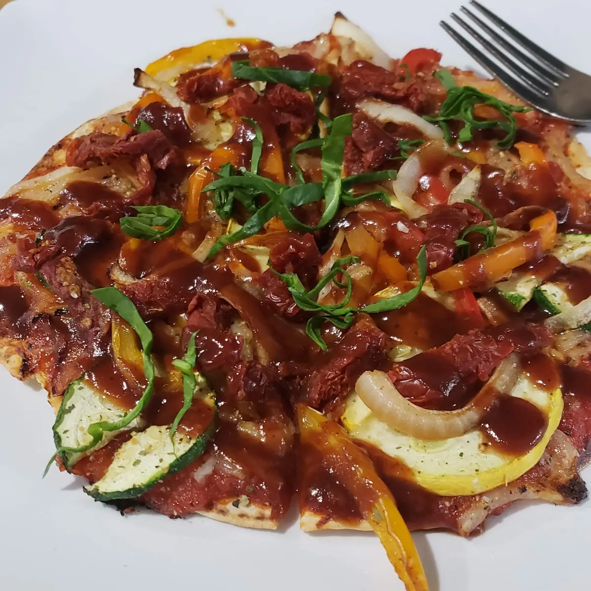 Vegan Pizza with BBQ Sauce