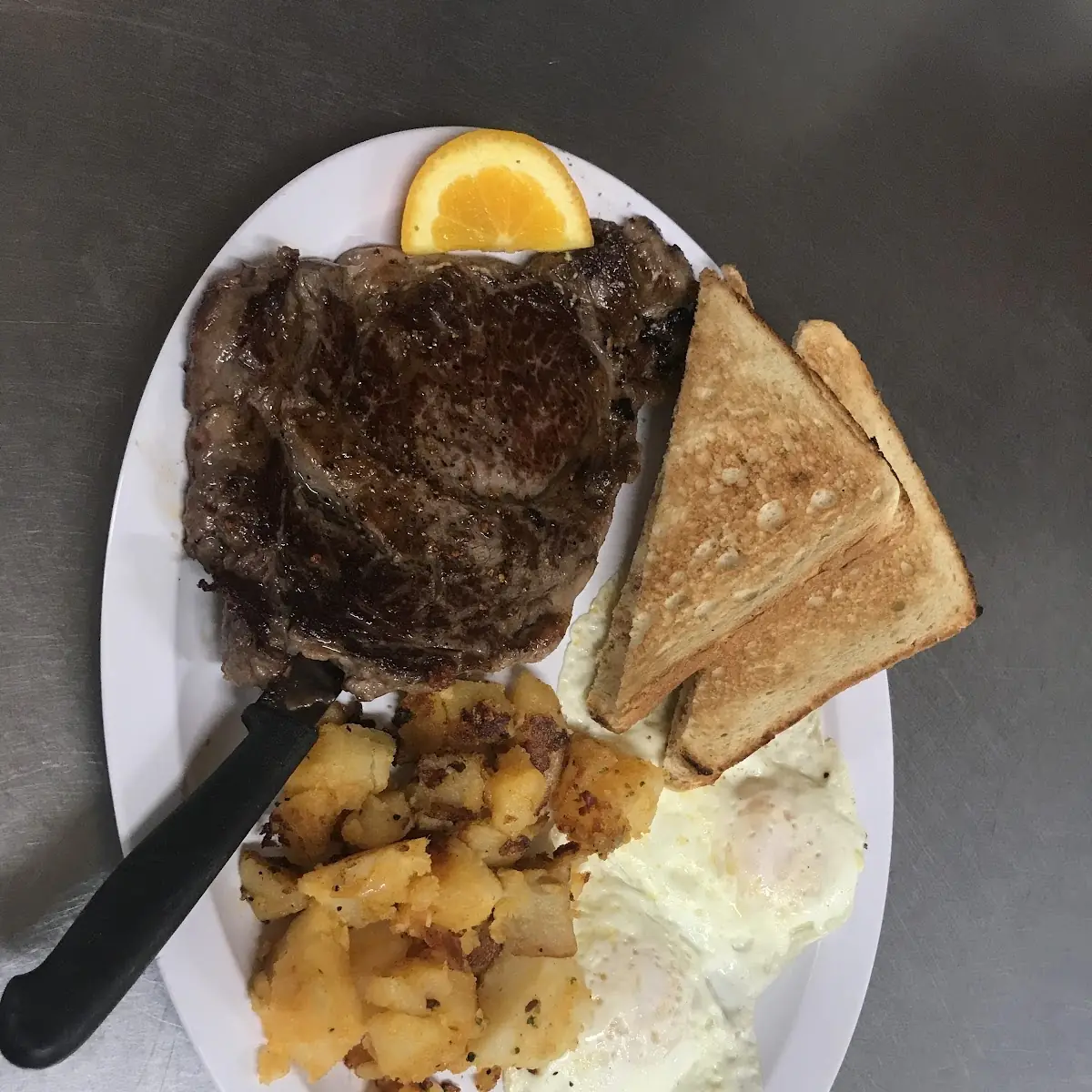 Steak 'N' Eggs